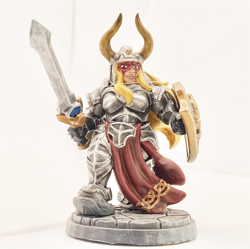 Dwana The Queen 3D Printed Miniature Legends of Calindria Primed